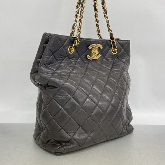 CHANEL Black Lambskin Leather Tote Bag - Picture 2 of 14